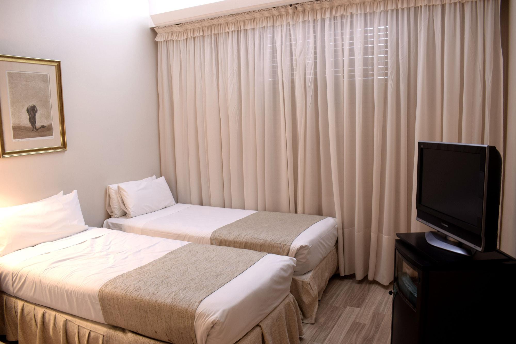 Dora Hotel Буенос Айрес Екстериор снимка