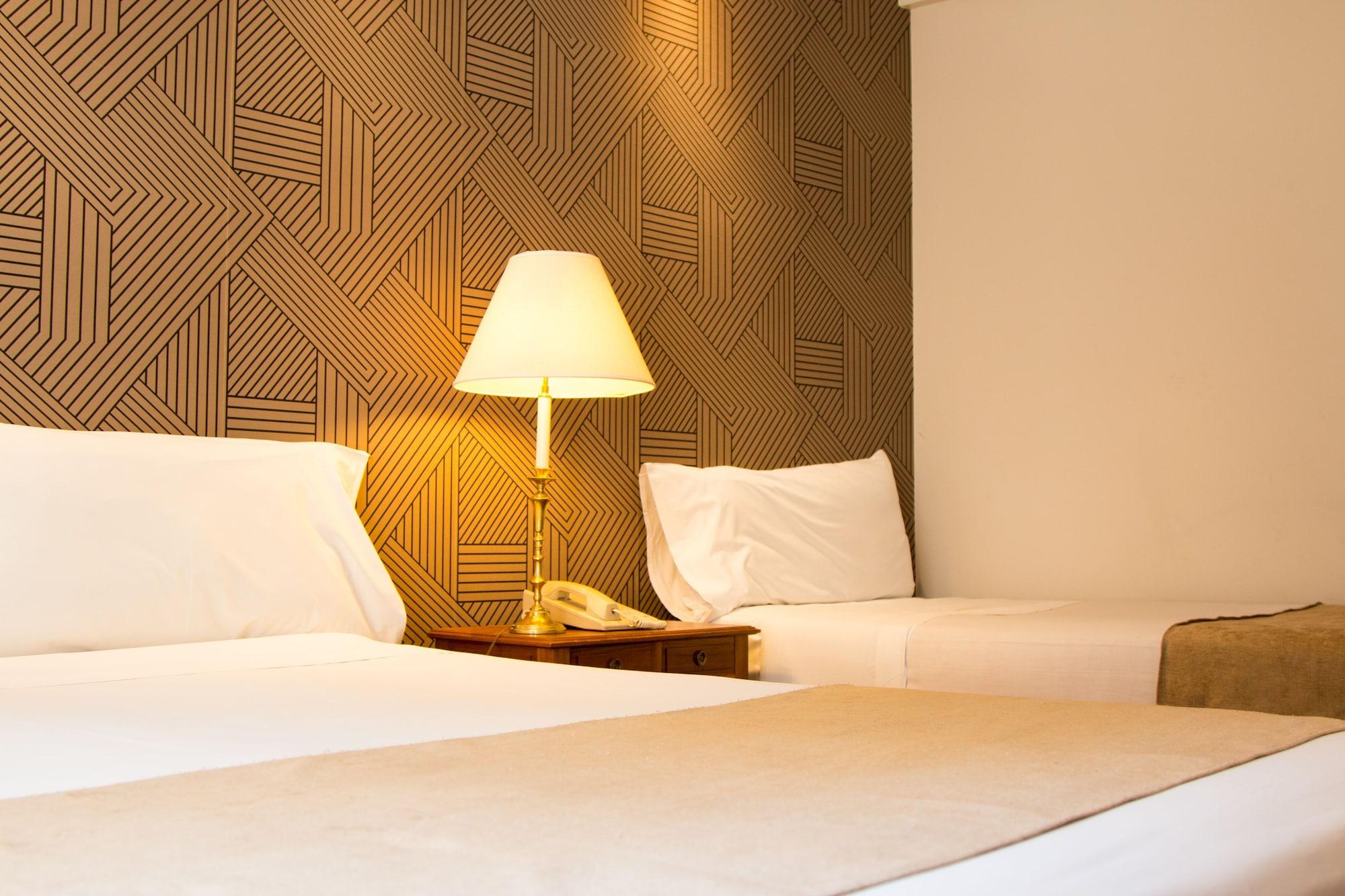 Dora Hotel Буенос Айрес Екстериор снимка
