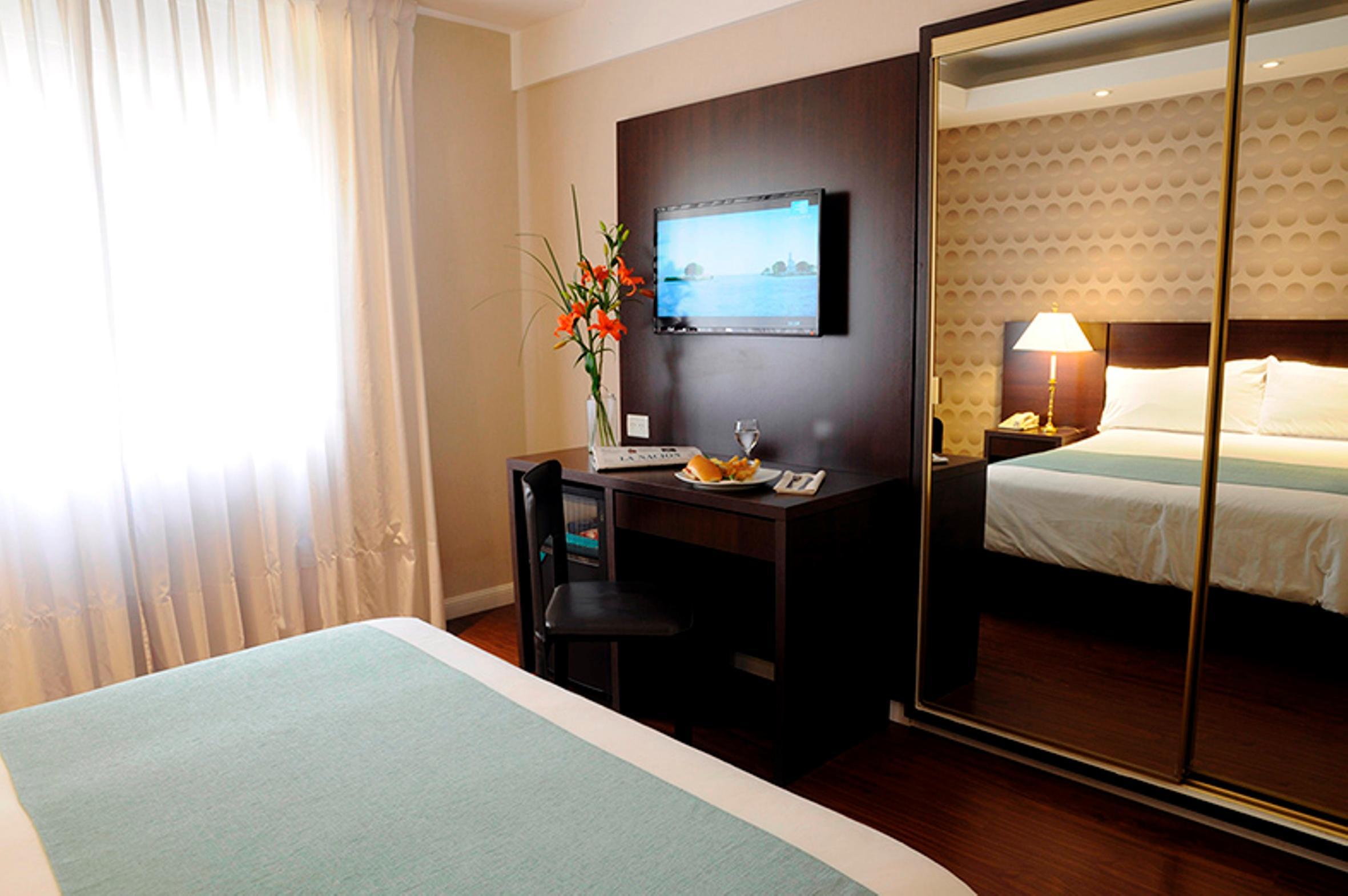 Dora Hotel Буенос Айрес Екстериор снимка